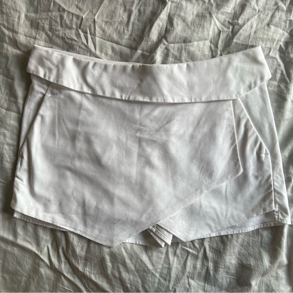 Sunday Best Mini Asymmetrical Skort - Picture 6 of 7